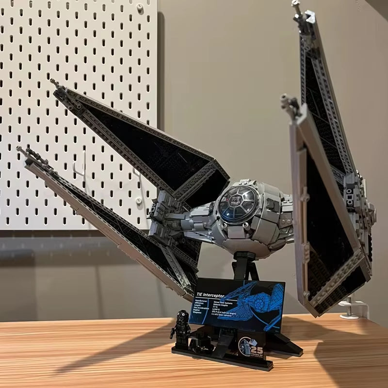 Spacvier TIE Germain Intertors Importer Décennie Ks, Modified Imperial Fighters Model, DIY Assembly Bricks Toys Gift, 1931Pcs, 75382